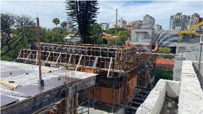 28/11/22 – Execução da estrutura da piscina da (Casa 1)