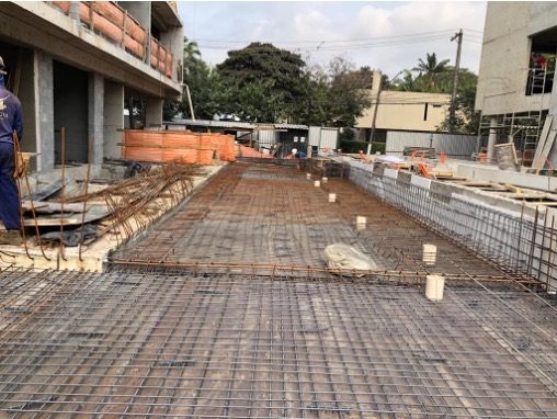 27/07/23 - Forma e armação da laje do térreo.