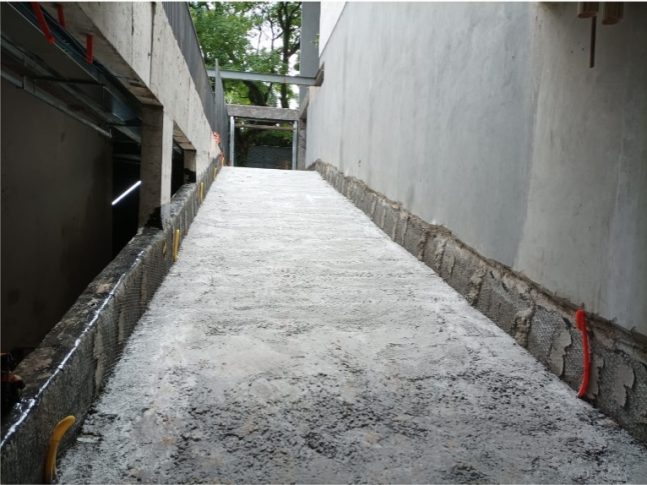 14/12/23 - Contrapiso da rampa de veículos