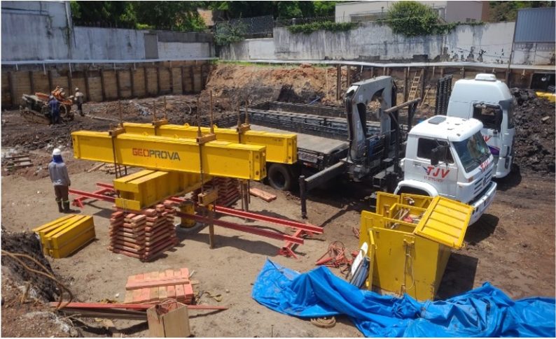 01/24 - Desmobilização de equipamento de teste de carga