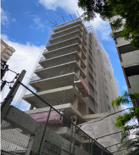 05/2024 - Fachada frontal + lateral direita