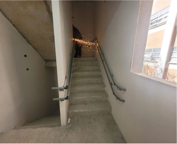 11//05/24 - Teste do corrimão da escada de emergência para aprovação da RFMI